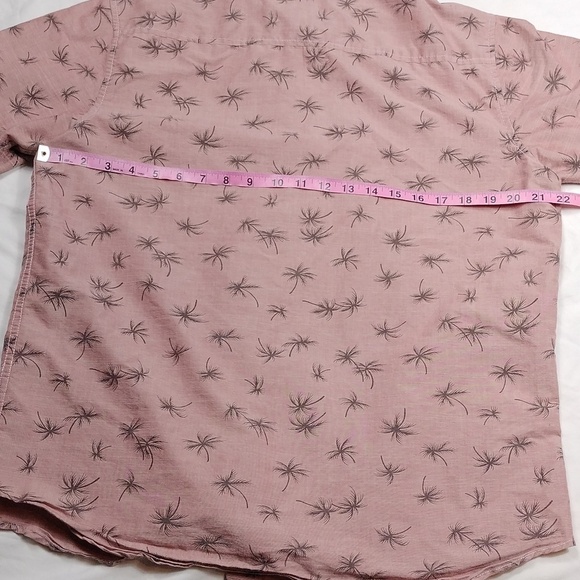 Free Planet men's short sleeved button down shirt size large - Picture 10 of 11